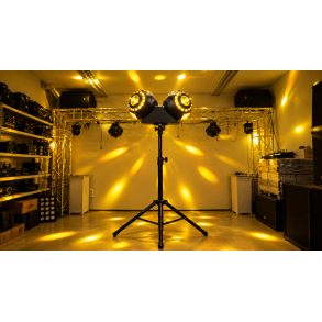 Moving Head Dobbel Starryball 2in1 med Stativ � Utleie