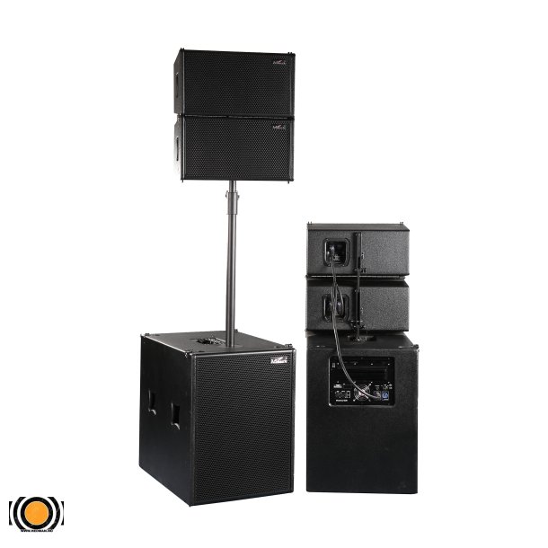 Aktivt Line Array Anlegg med flightcases (4 stk topper + 2 stk Basskasser)